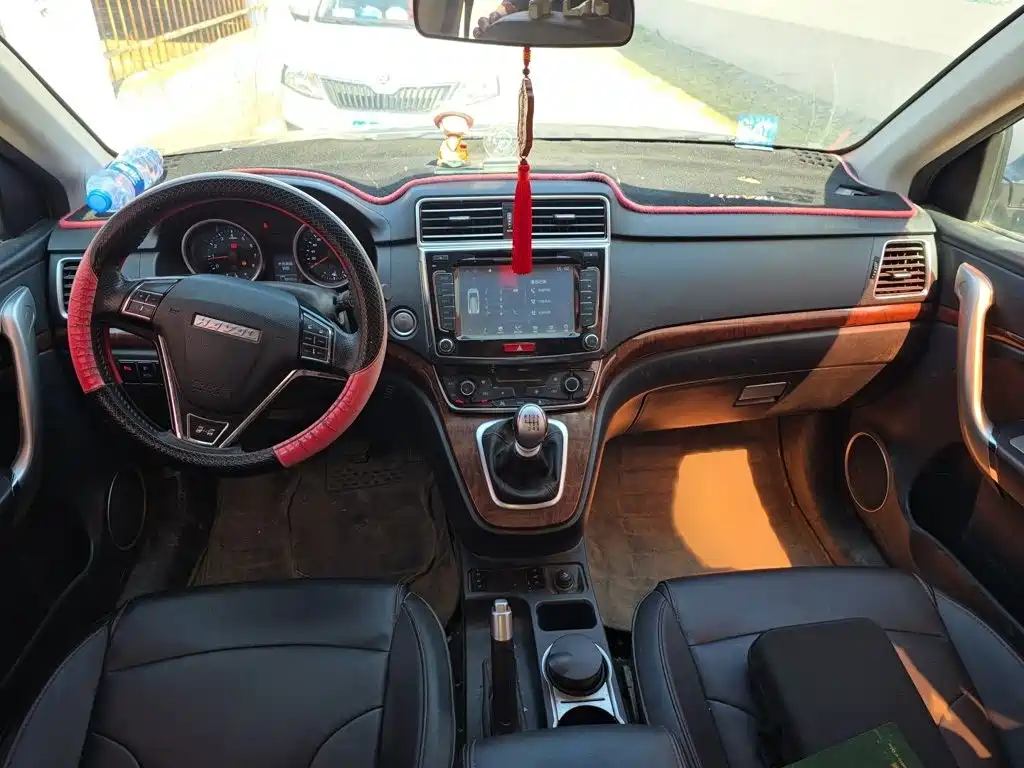 Haval H6 2017 — фото 13