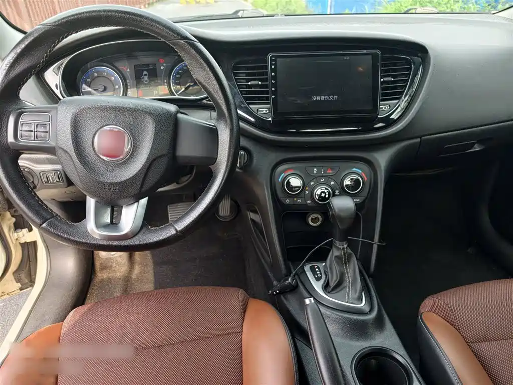 Fiat Viaggio 2018 — фото 19