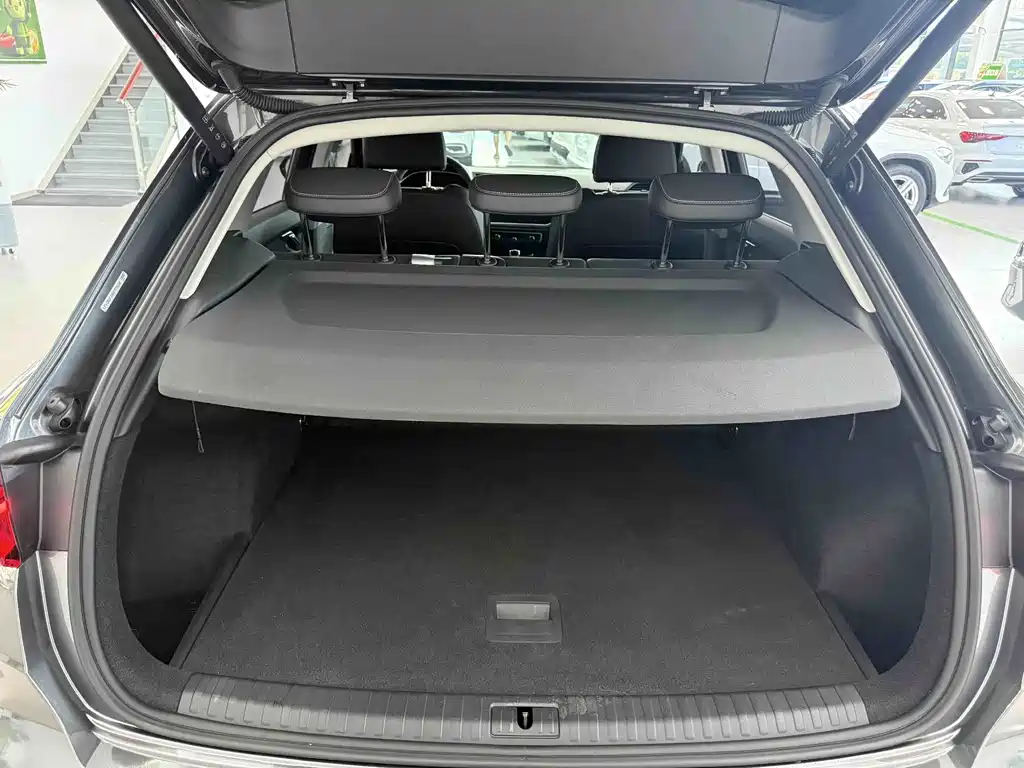 Audi Q3 2022 — фото 15