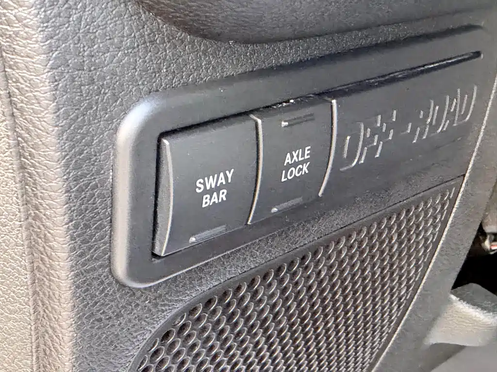 Jeep Wrangler 2017 — фото 7