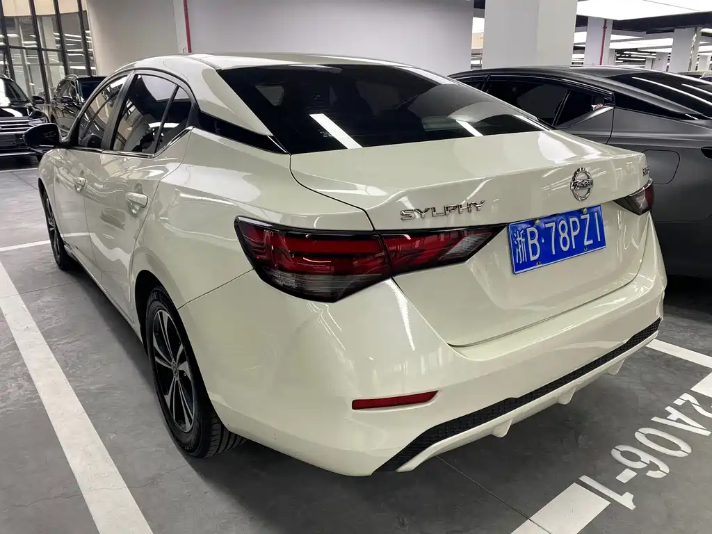Nissan Sylphy 2022 — фото 11