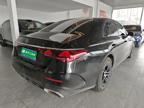 Mercedes-Benz E-Class 2025