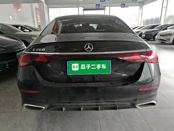 Mercedes-Benz E-Class 2025
