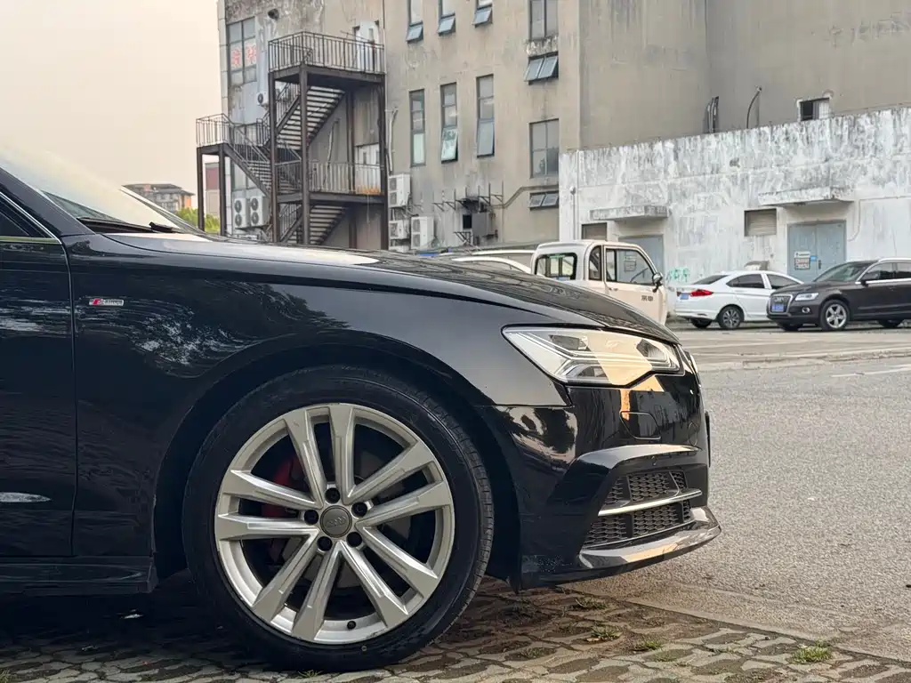 Audi A6L 2018 — фото 4