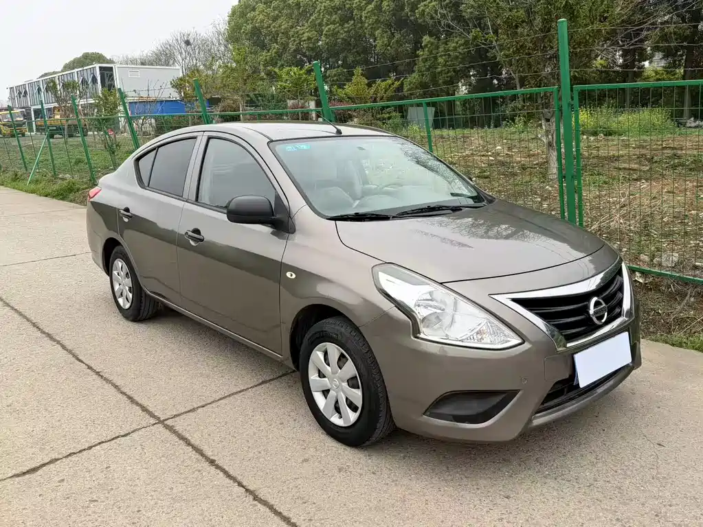 Nissan Sunny 2016 — фото 3
