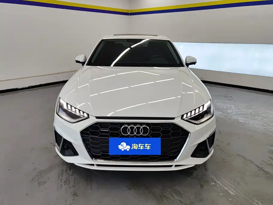 Audi A4L 2022