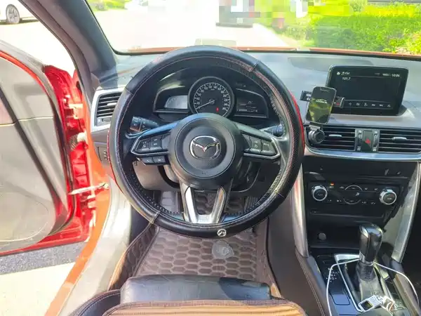 Mazda CX-4 2018