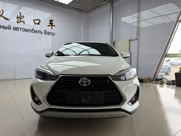 Toyota Yaris L 2022