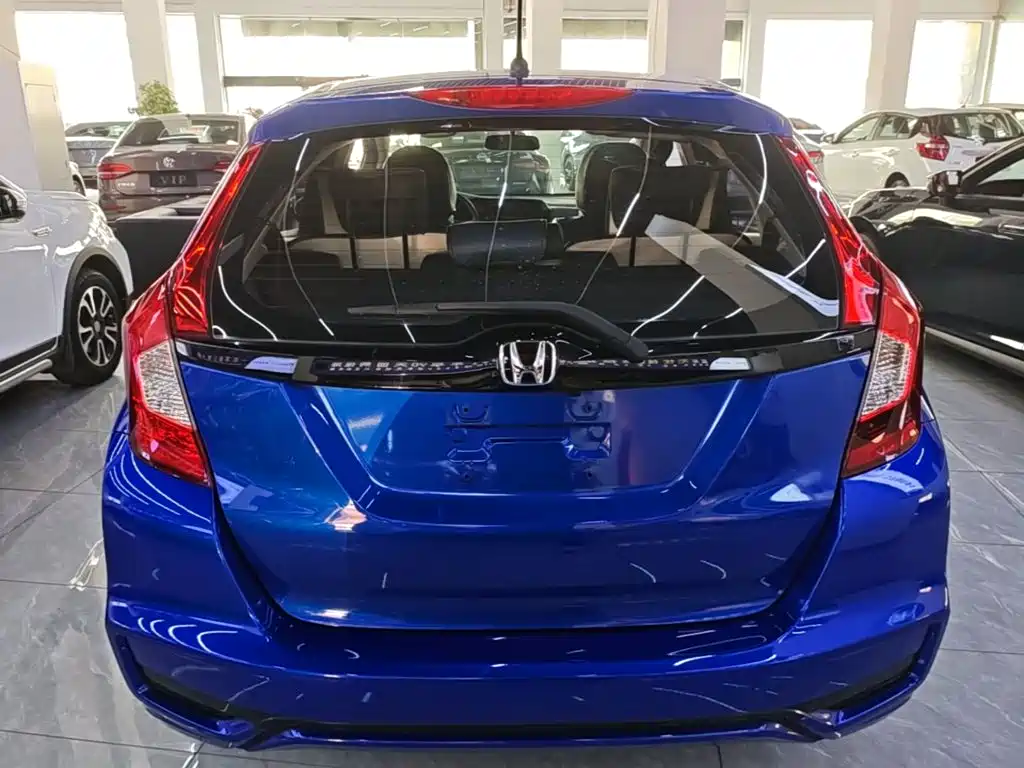 Honda Fit 2018 — фото 6