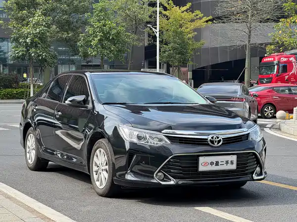 Toyota Camry 2016