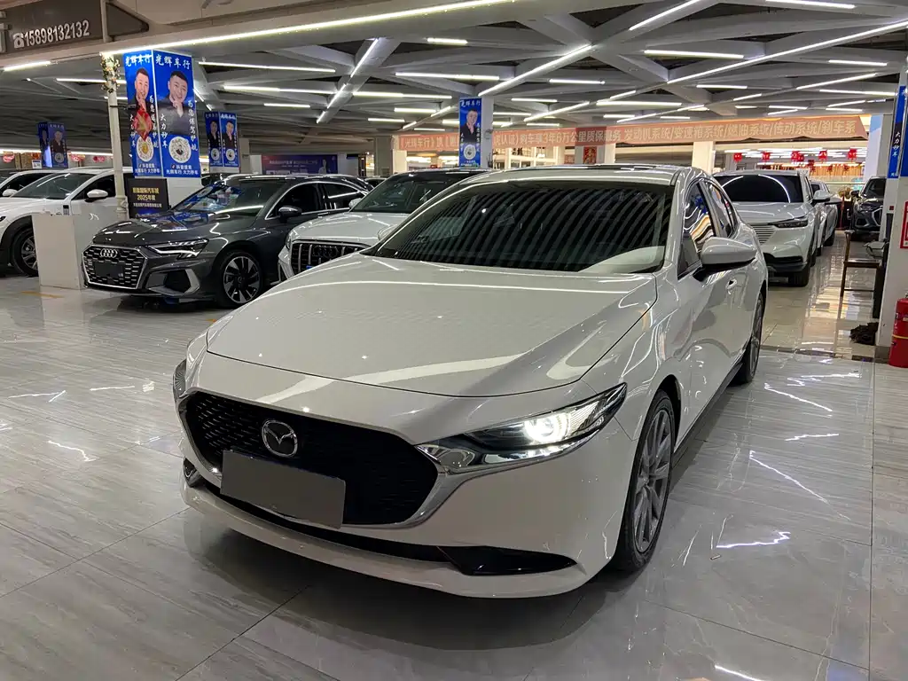 Mazda 3 Angkesela 2022