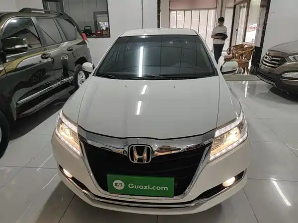 Honda Crider 2016