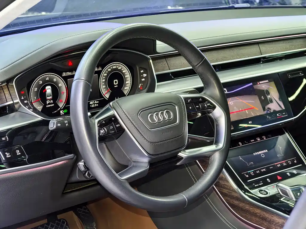 Audi A8 2023 — фото 15
