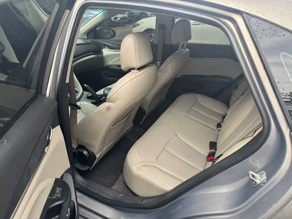 Buick Excelle GT 2018 — фото 7