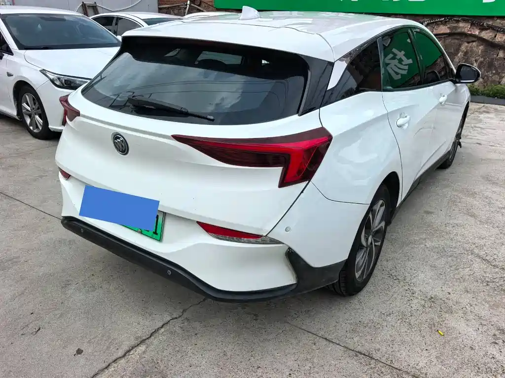 Buick Velite 6 2019
