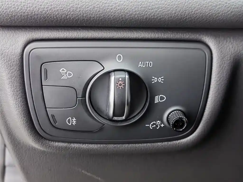Audi A6L 2016 — фото 21