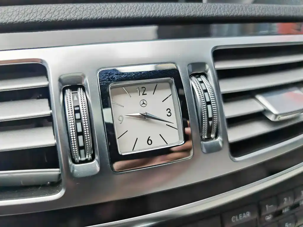 Mercedes-Benz E-Class 2014 — фото 24