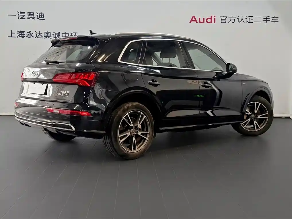 Audi Q5L 2019 — фото 5