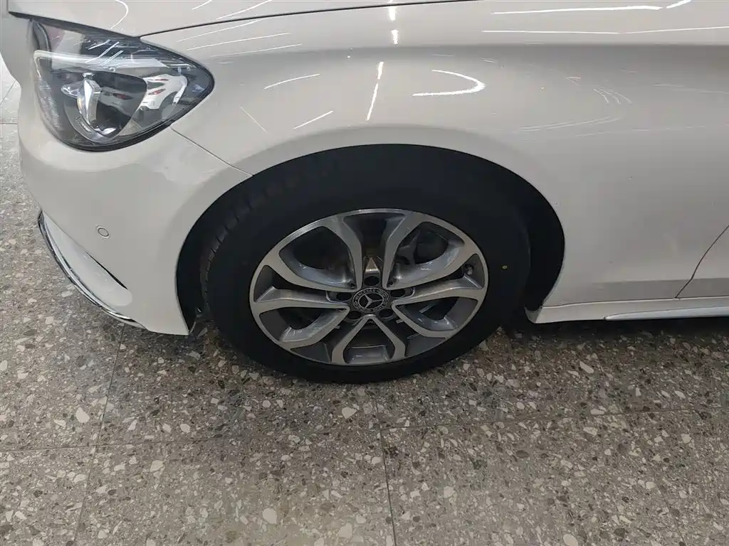 Mercedes-Benz C-Class 2018 — фото 25