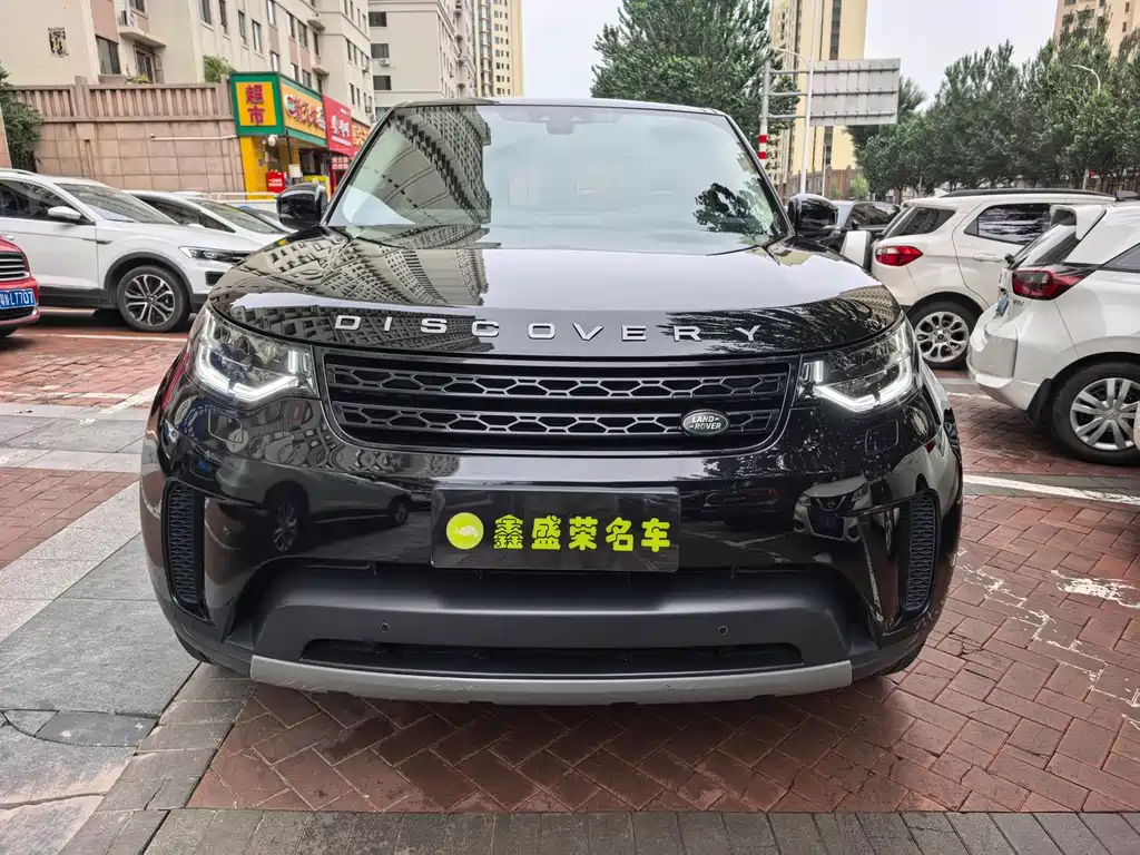 Land Rover Discovery 2018 — фото 2