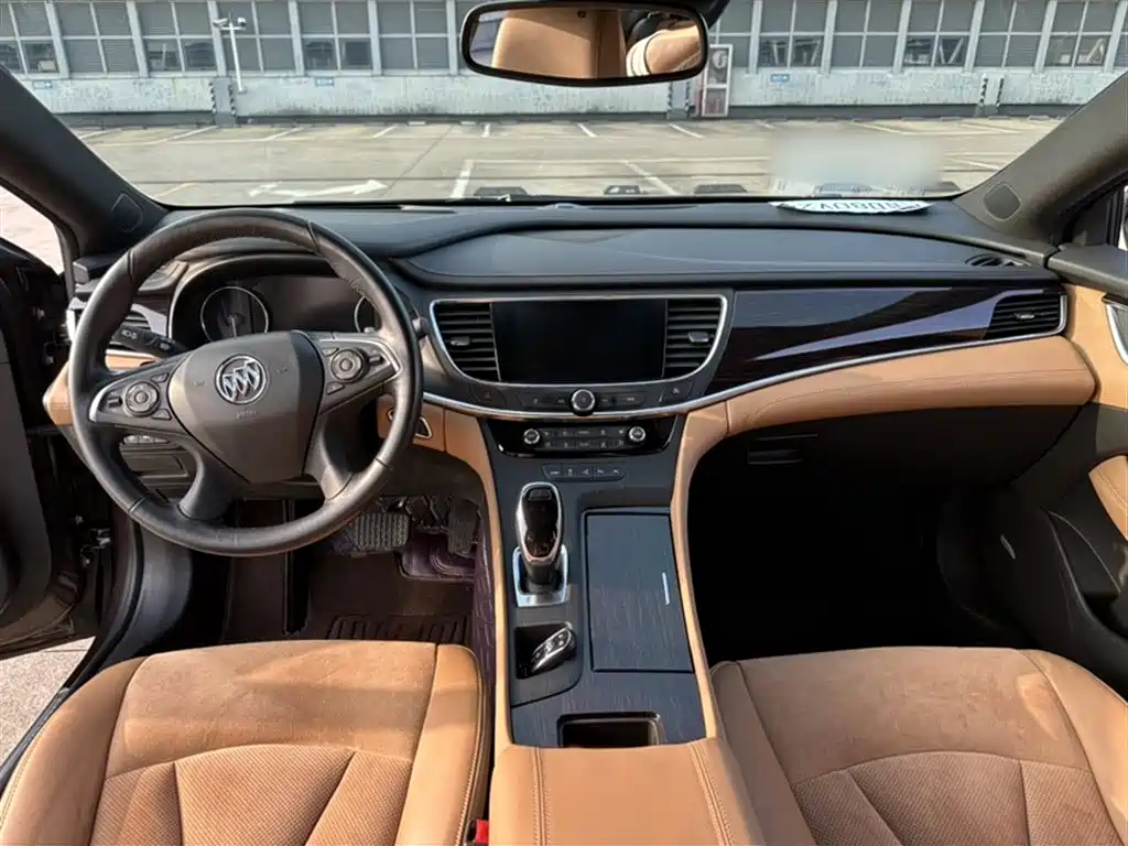 Buick LaCrosse 2018 — фото 20