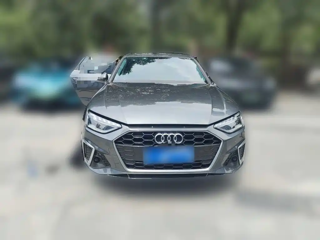 Audi A4L 2021
