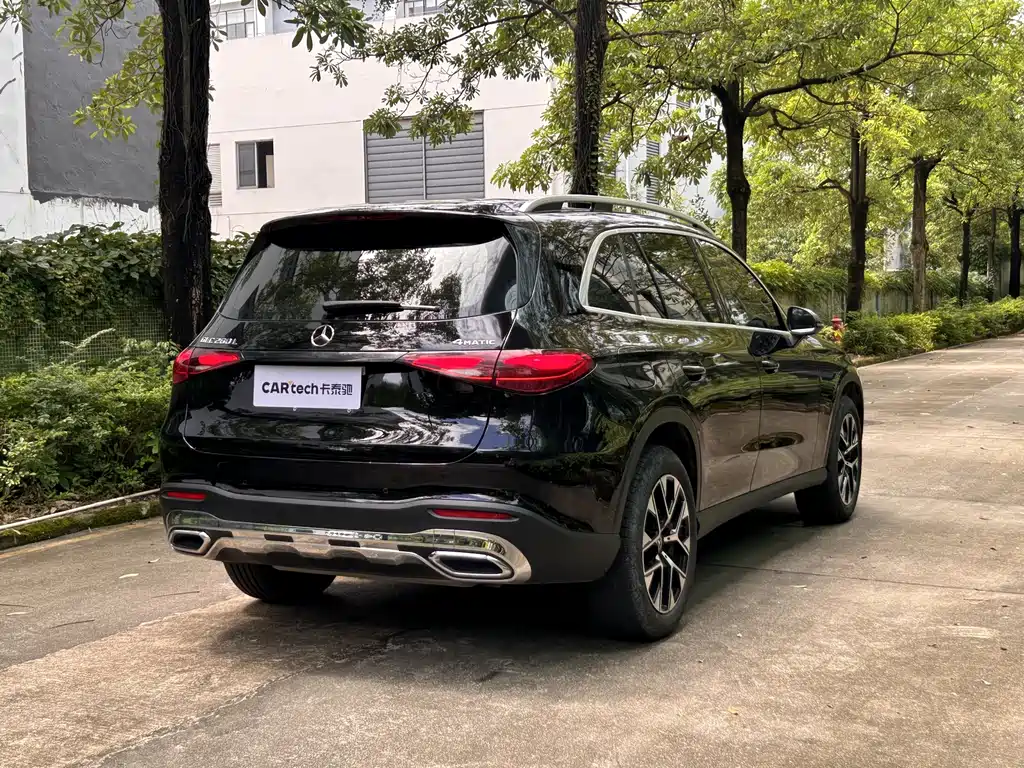 Mercedes-Benz GLC 2023