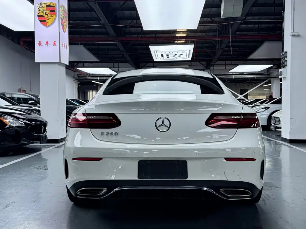 Mercedes-Benz E-Class 2020 — фото 16