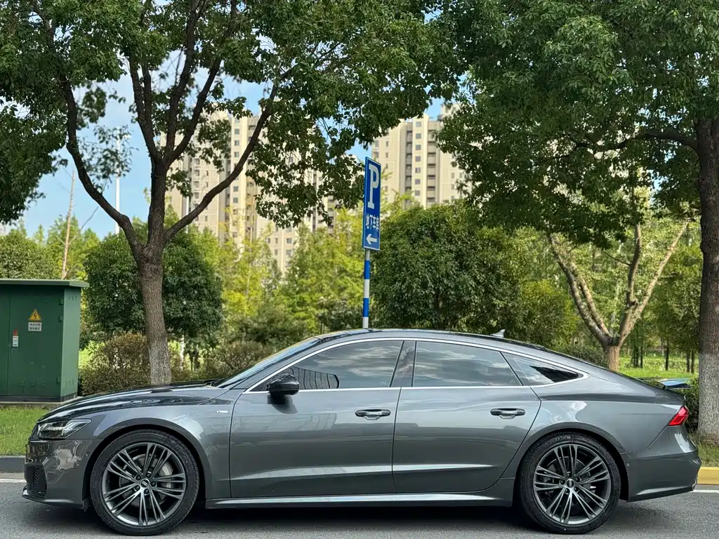 Audi A7 2022 — фото 3