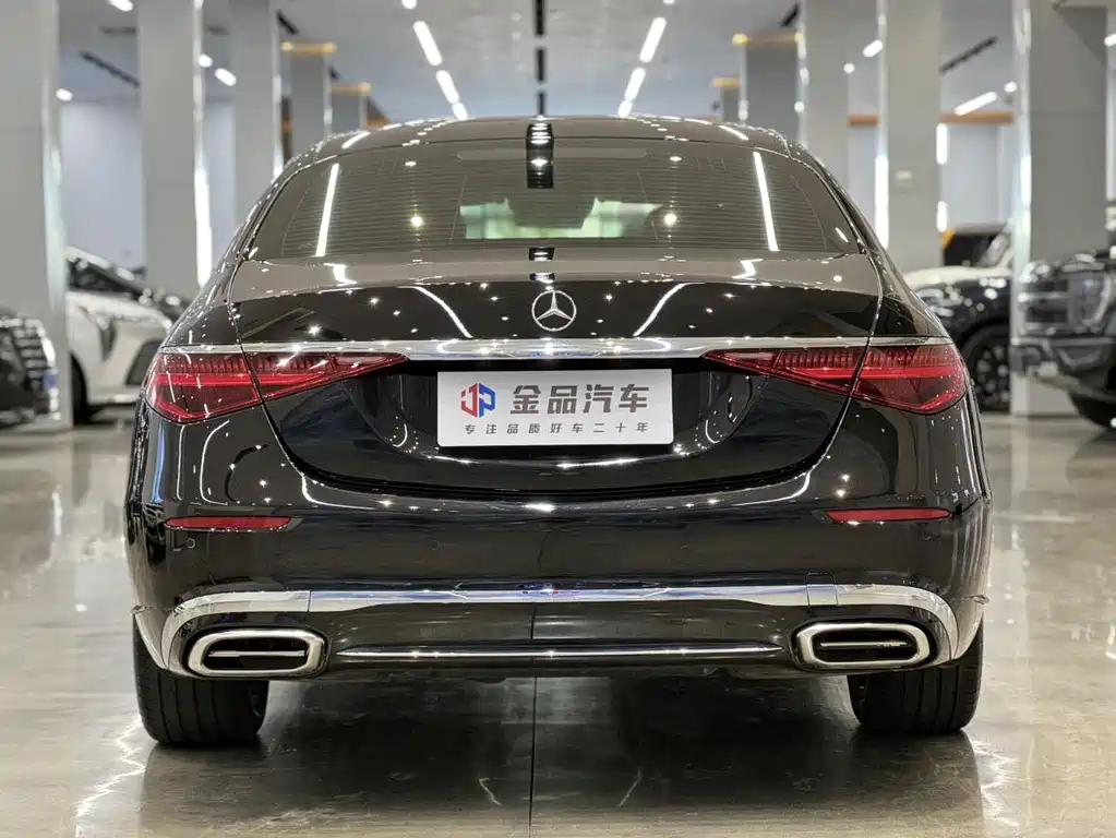Mercedes-Benz Maybach S-Class 2024