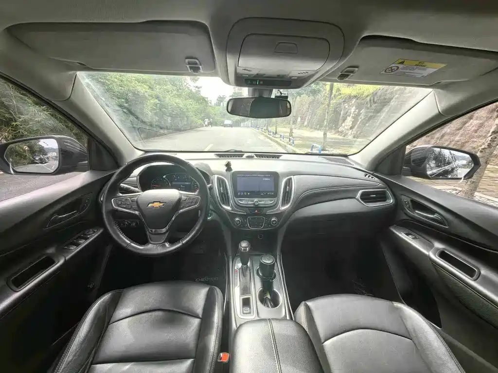 Chevrolet Equinox 2020 — фото 12