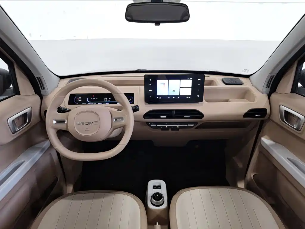 Geely Galaxy Panda 2025