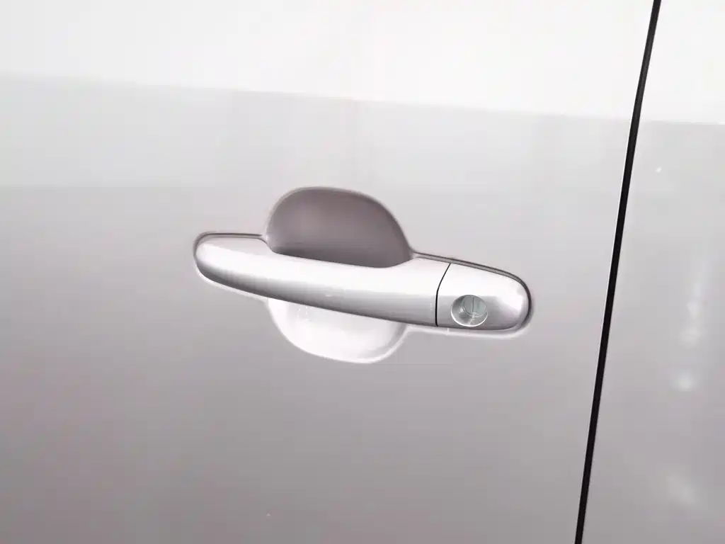 Geely Galaxy Panda 2025 — фото 18