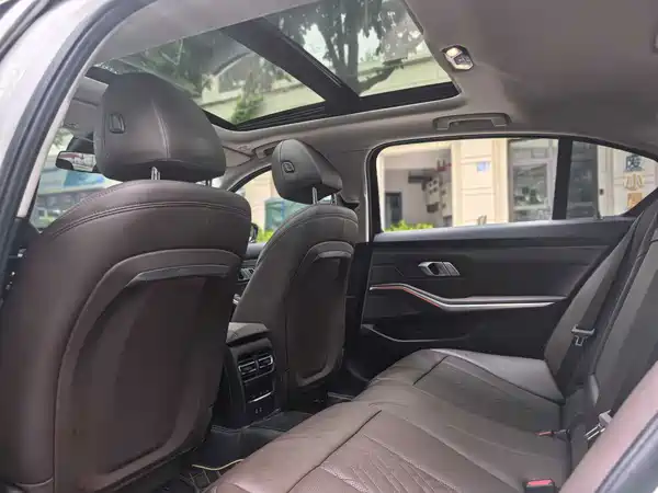 BMW i3 2024