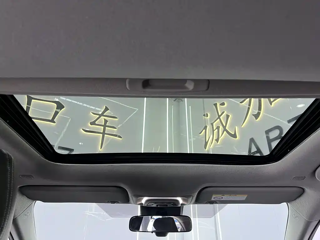 Toyota Corolla 2023 — фото 16