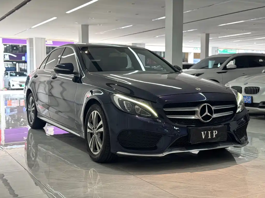 Mercedes-Benz C-Class 2018