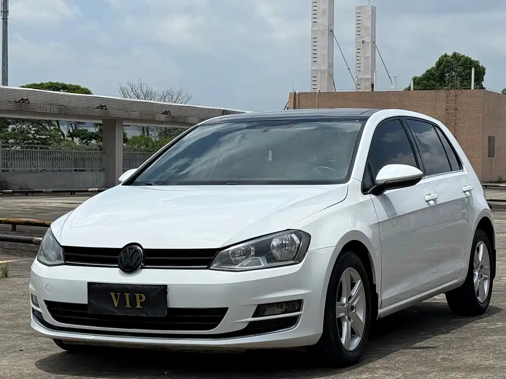 Volkswagen Golf 2016 — фото 1