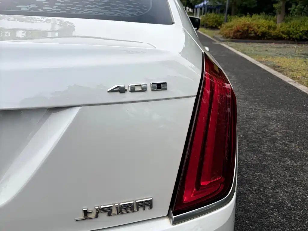 Cadillac CT6 2018 — фото 21