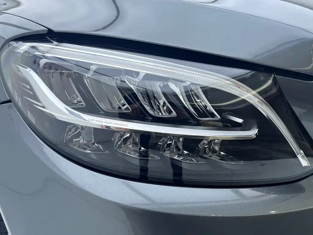 Mercedes-Benz C-Class 2020 — фото 8