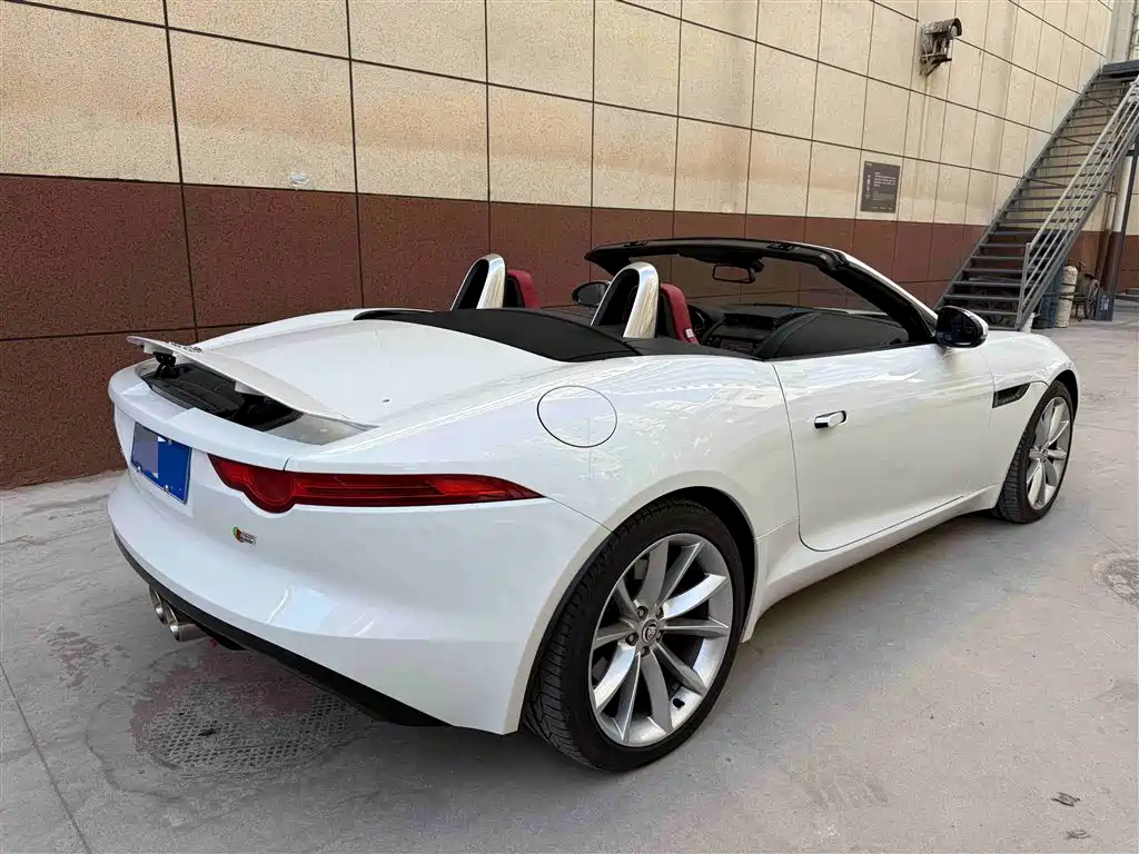 Jaguar F-TYPE 2014 — фото 8