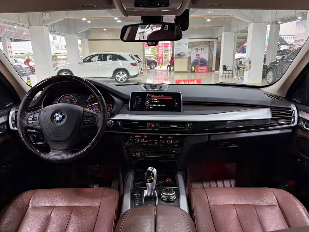 BMW X5 2017 — фото 6
