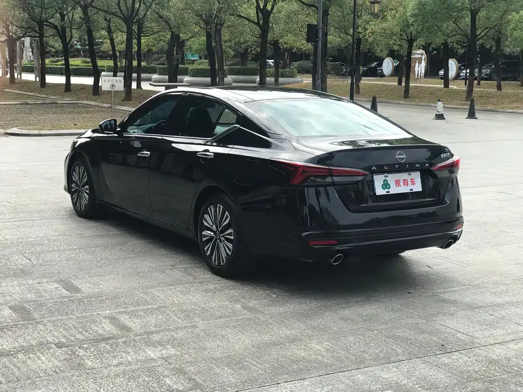 Nissan Teana 2023 — фото 15