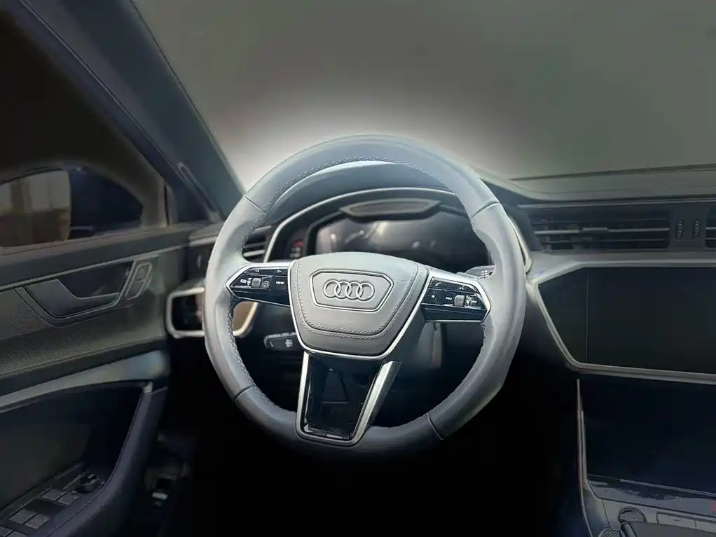 Audi A6L 2025 — фото 14