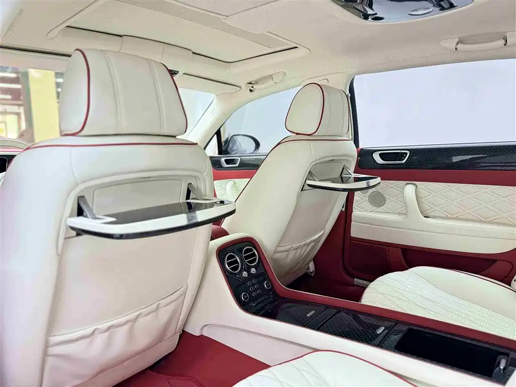 Bentley Flying Spur 2014 — фото 10