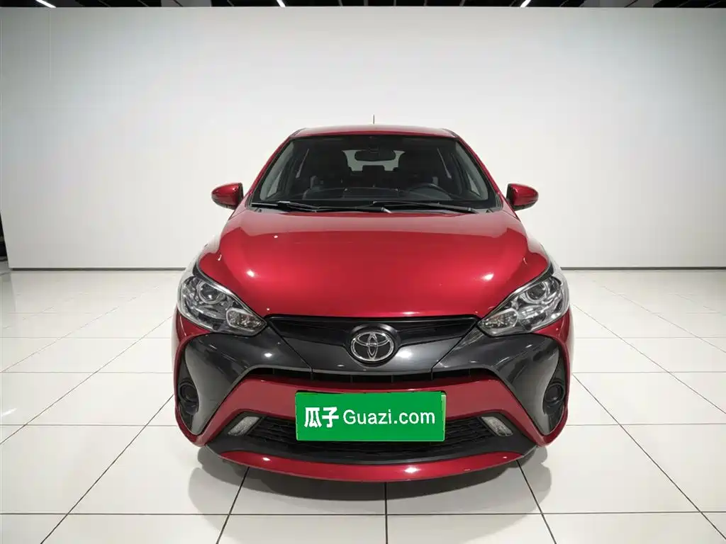 Toyota Yaris L 2020 — фото 3