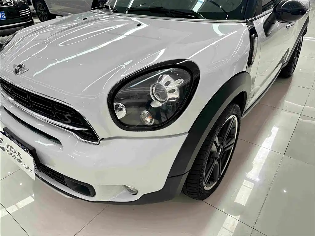 MINI Countryman 2016