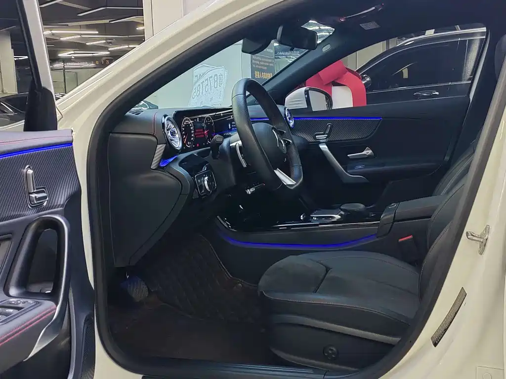 Mercedes-Benz A-Class 2023