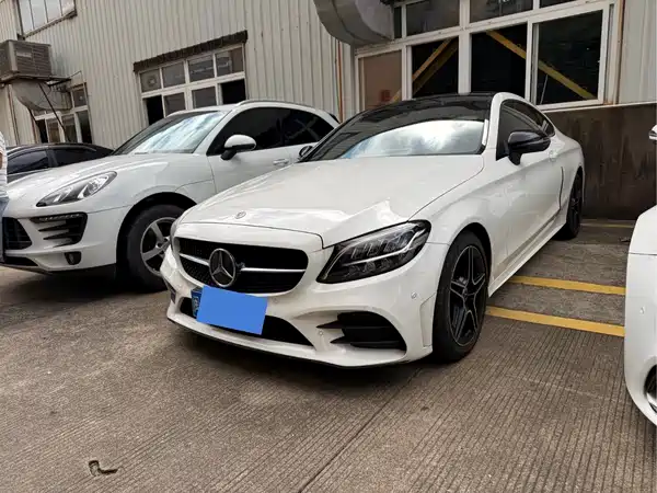 Mercedes-Benz C-Class 2022