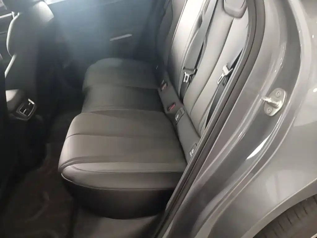 BYD Qin L 2025 — фото 13