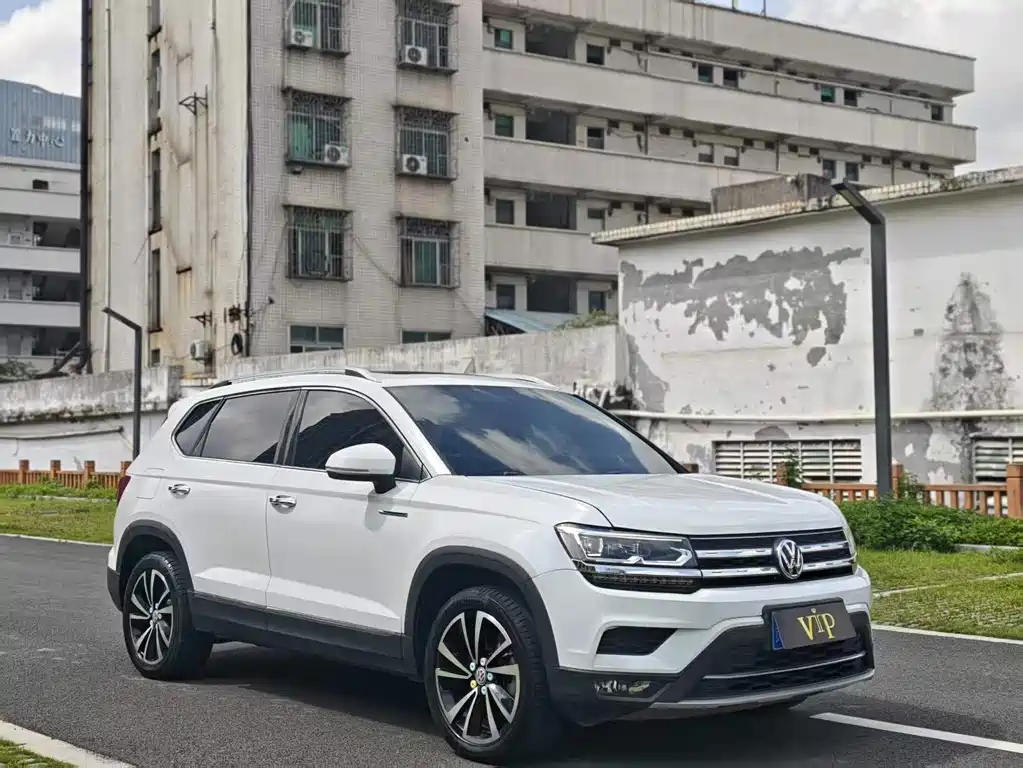 Volkswagen Tharu 2019